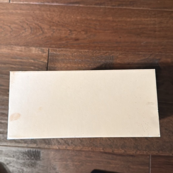 Chloé Cream Box - Picture 7 of 9